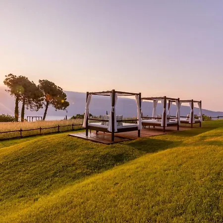 Hotel Boutique Sostaga Gargnano