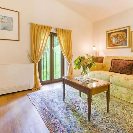 Boutique Sostaga Hotel
