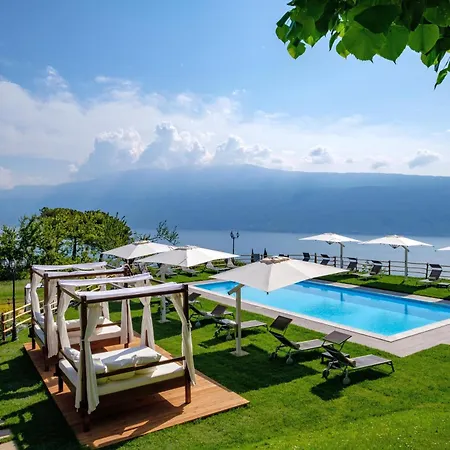Boutique Sostaga 5*