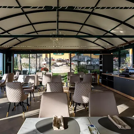 Hotel Boutique Sostaga Gargnano
