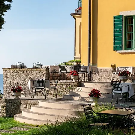 Boutique Sostaga 5*