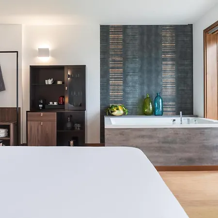 Hotel Boutique Sostaga Gargnano