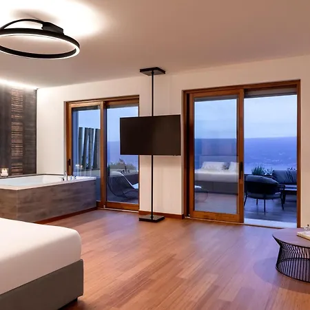 Boutique Sostaga 5*