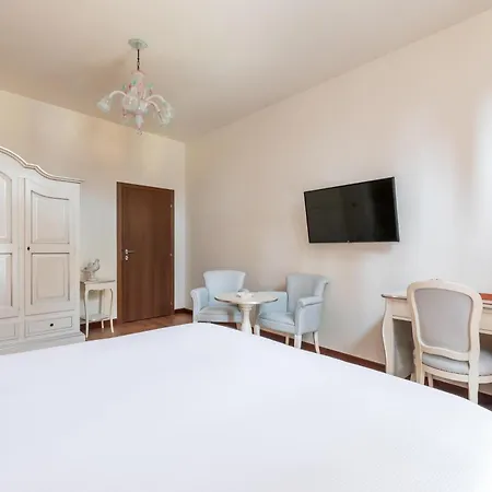 Boutique Sostaga Gargnano